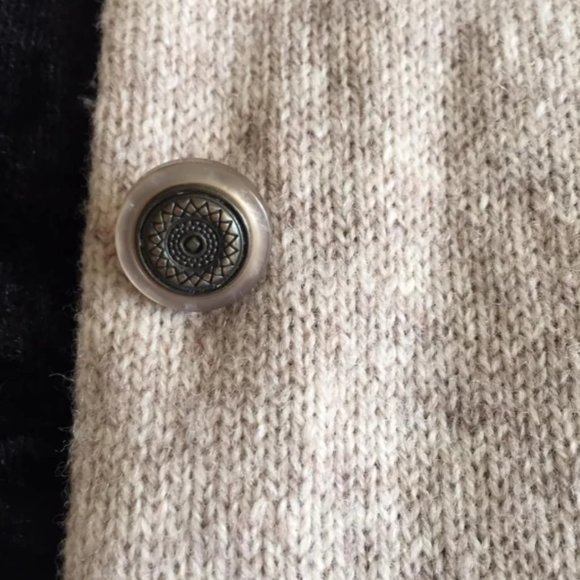 Cottagecore Knit Cardigan - Picture 8 of 9